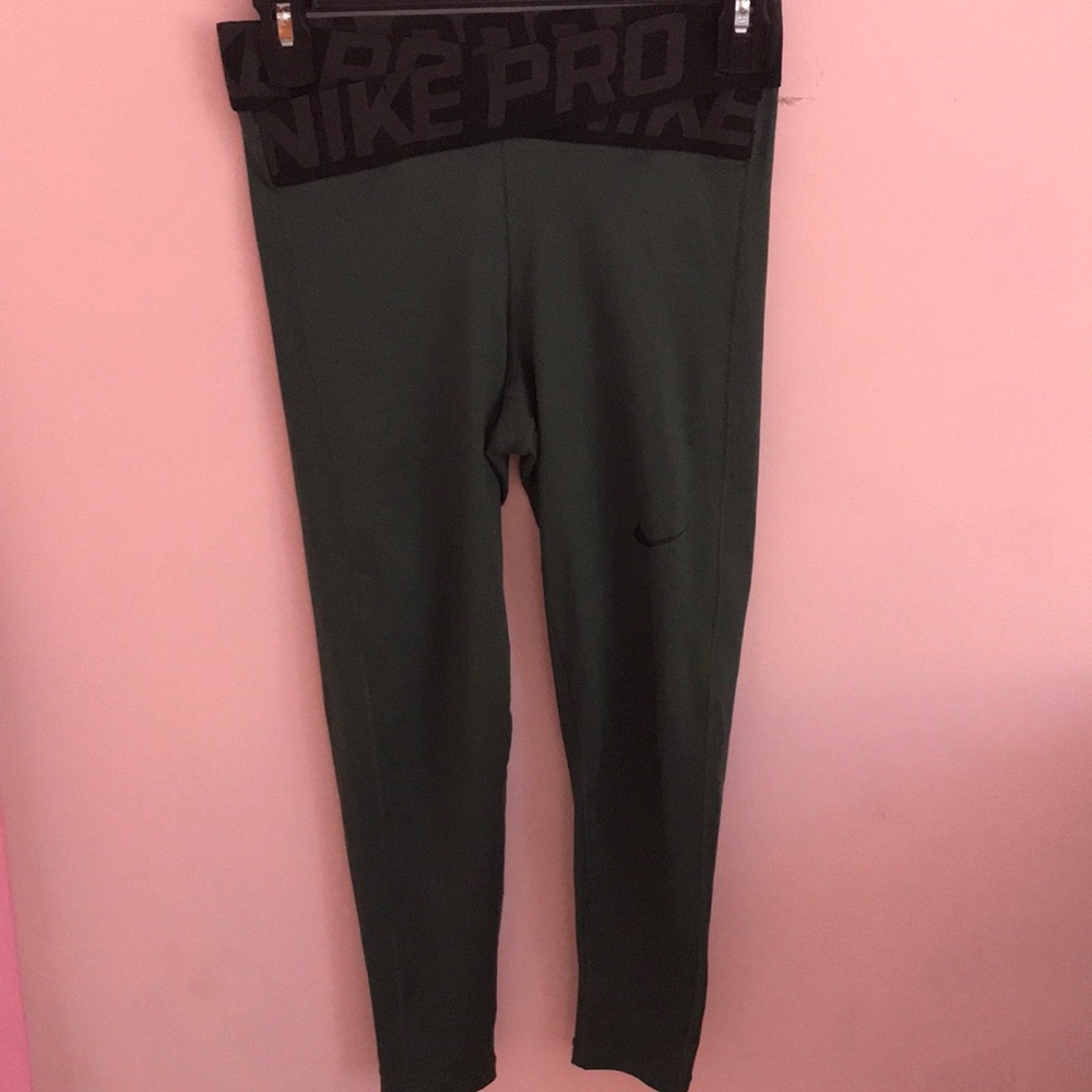 Nike pro leggings